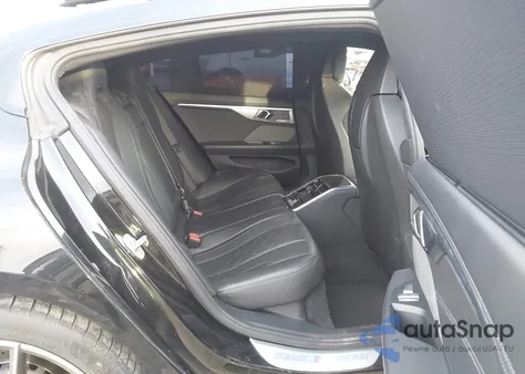 2020 BMW M8 Gran Coupe z USA, uszkodzony, nr VIN WBSGV0C05LCD80981